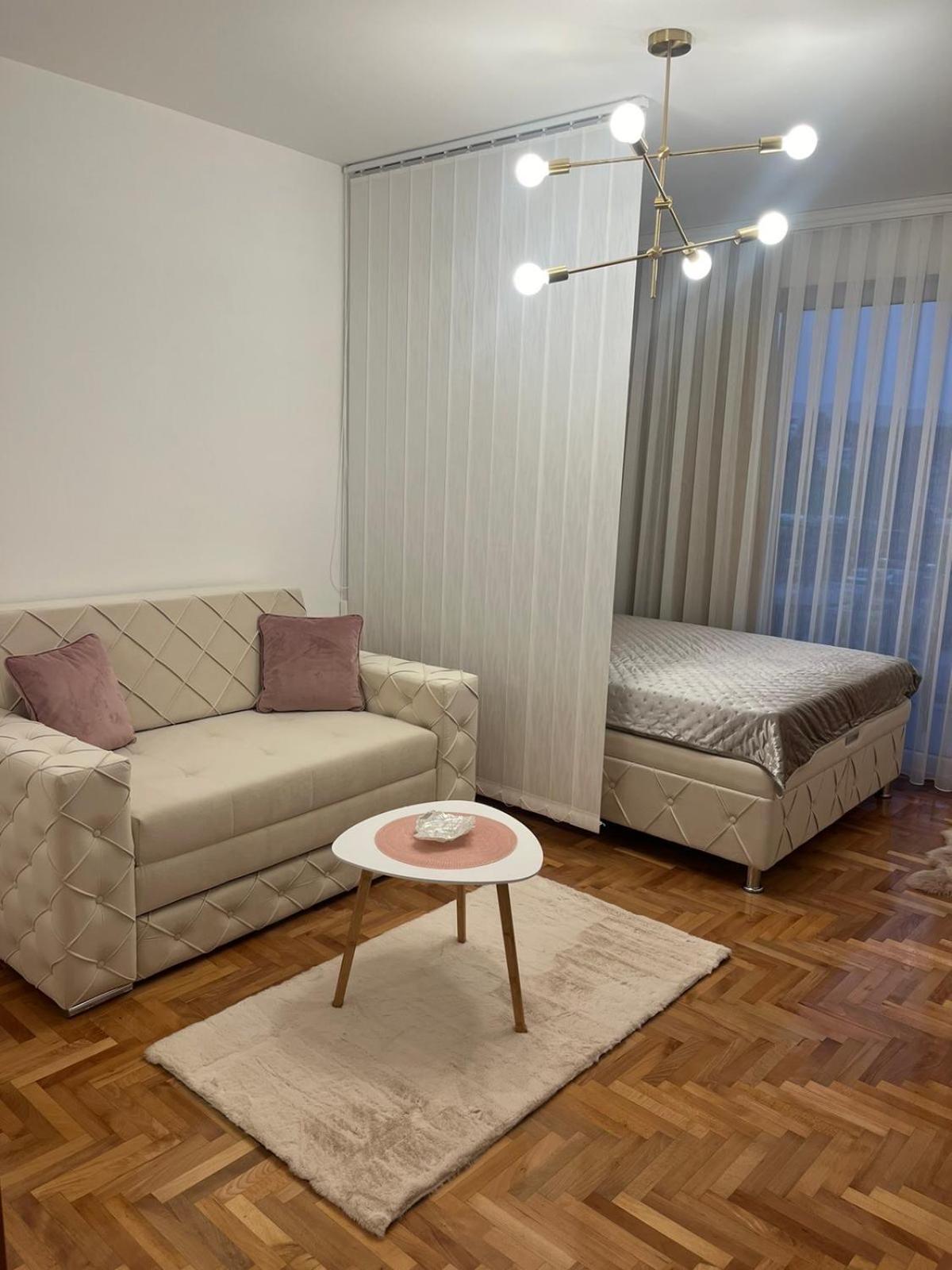 Apartment Nini